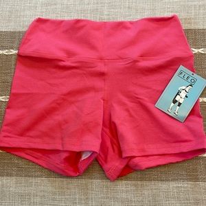 New w/ tag FLEO Neon Punch True High Original 2.5” Higher Rise